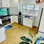 My Castle House Manukau City 20 Mins To Auckland Airport
